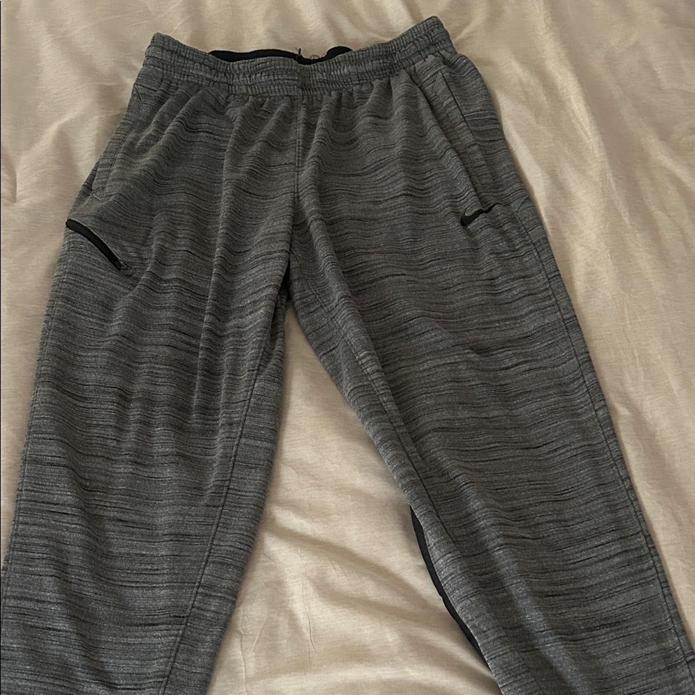Mens Nike Gray Jogger Pants size XL